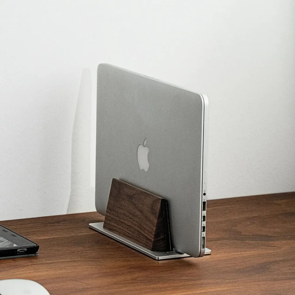 macbook-stand